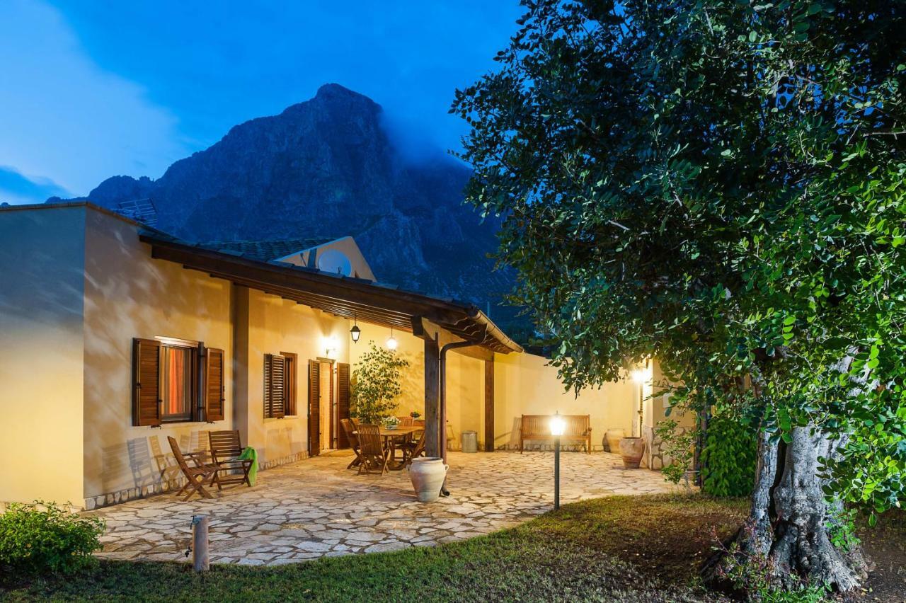 Villa Baia Verde Custonaci Exterior photo